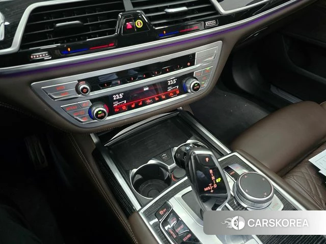 BMW 7 Series (G11) id 4309824 из Кореи 7