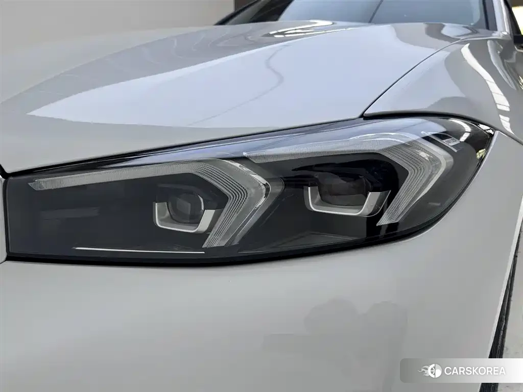 BMW 3 series id 4589392 из Китая 27