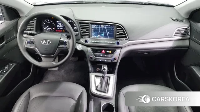 Hyundai Avante AD id 3270543 из Кореи 17