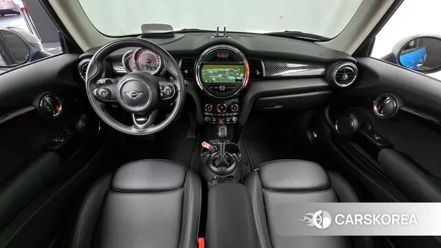 Mini Cooper S id 3018998 из Кореи 17