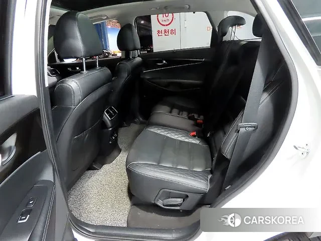 Kia The New Sorento id 3060325 из Кореи 17