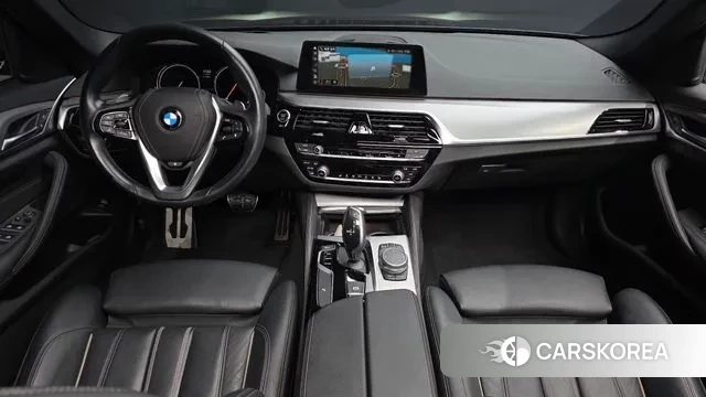 BMW 5 Series (G30) id 3728728 из Кореи 17