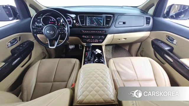 Kia The New Carnival id 4447833 из Кореи 17