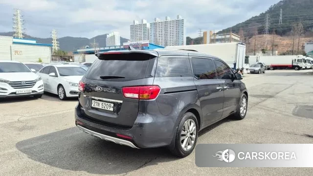 Kia All New Carnival id 3766790 из Кореи 16