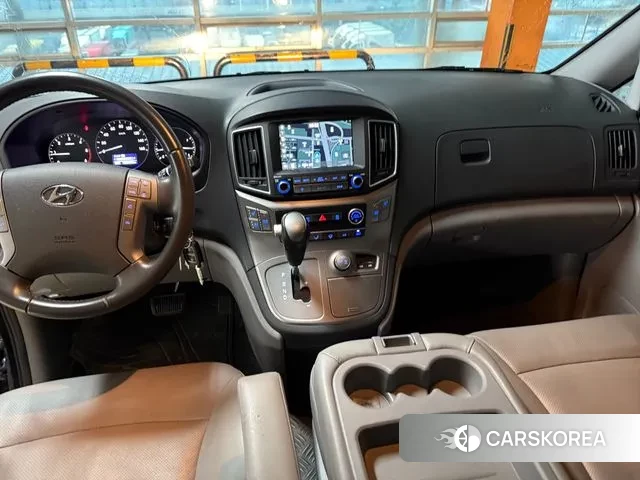 Hyundai The New Grand Starex id 3034189 из Кореи 17