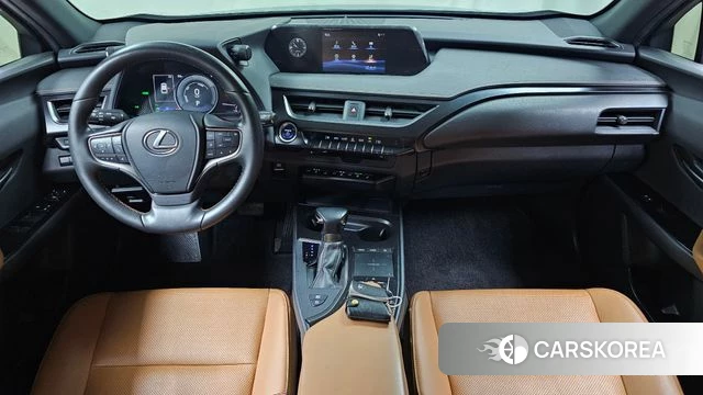 Lexus UX250h id 3954865 из Кореи 17