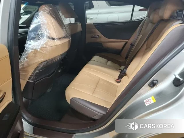 Lexus ES300h 7th generation id 3417948 из Кореи 17