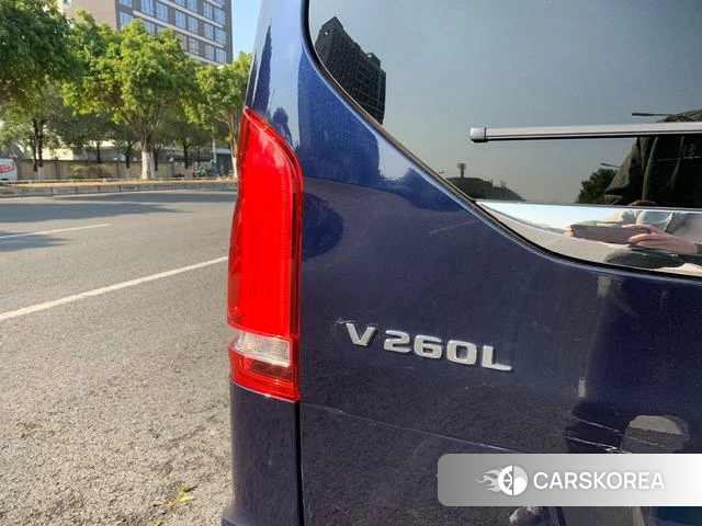 Mercedes-Benz V-class id 4263731 из Китая 32