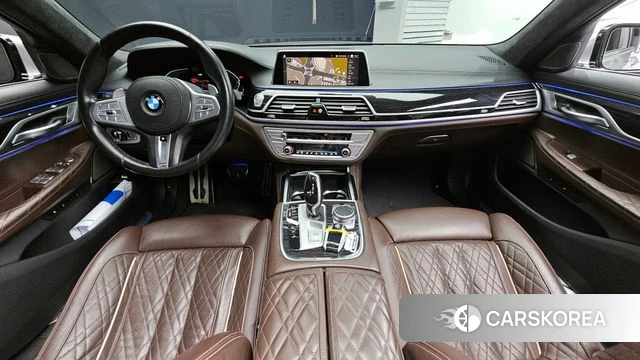 BMW 7 Series (G11) id 3840057 из Кореи 17