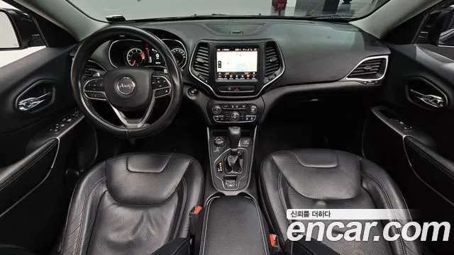 Jeep Cherokee (KL) id 2922786 из Кореи 17