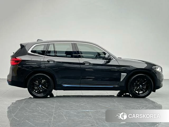BMW iX3 id 3857194 из Китая 17