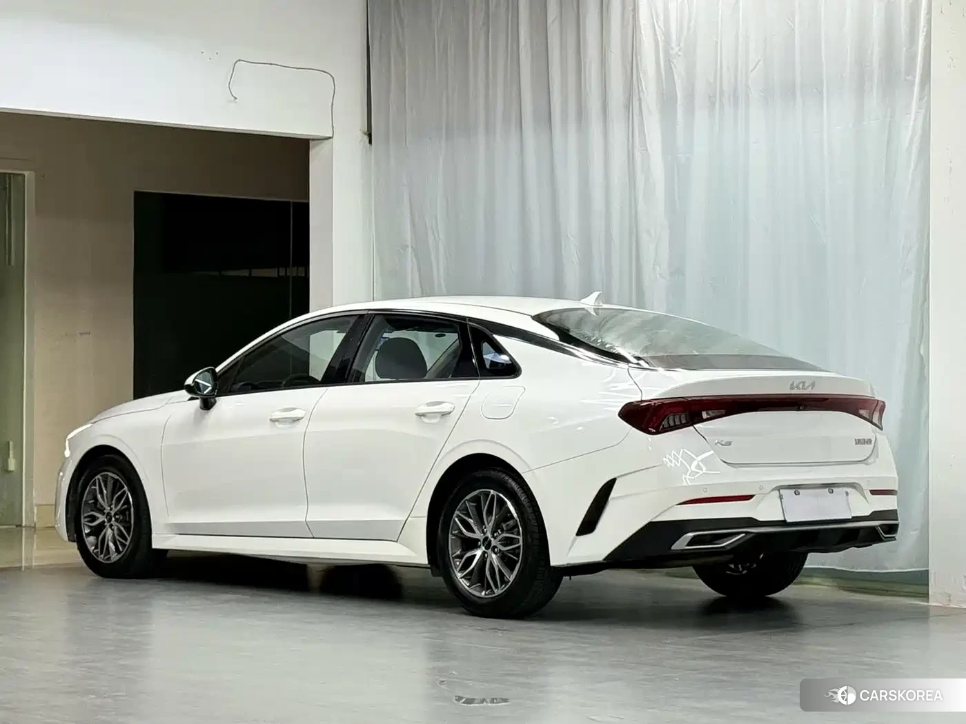Kia K5 id 4578324 из Китая 17