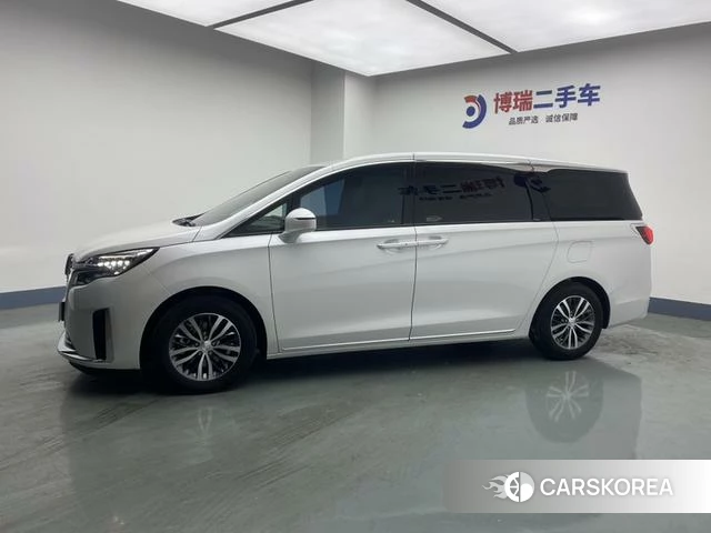 Buick GL8 id 4208285 из Китая 29