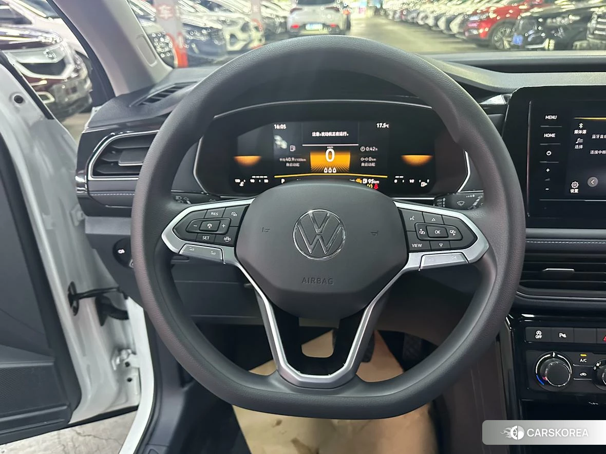 Volkswagen Tuyue id 4407173 из Китая 16