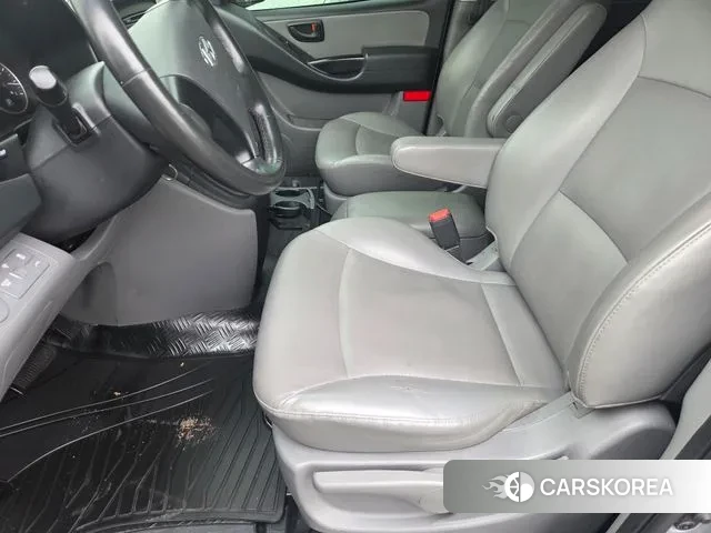 Hyundai The New Grand Starex id 3677464 из Кореи 17