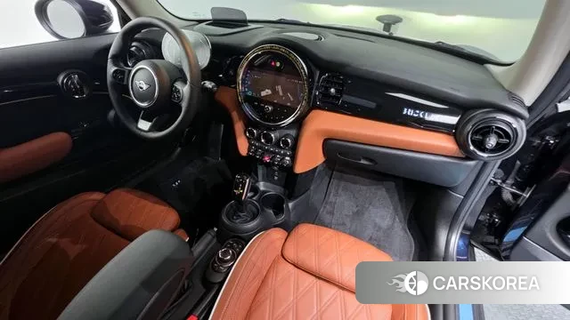 Mini Cooper S id 3328421 из Кореи 17