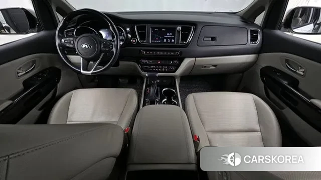 Kia The New Carnival id 3480231 из Кореи 17