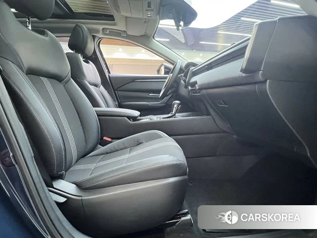Mazda CX-50 line also id 4254118 из Китая 24