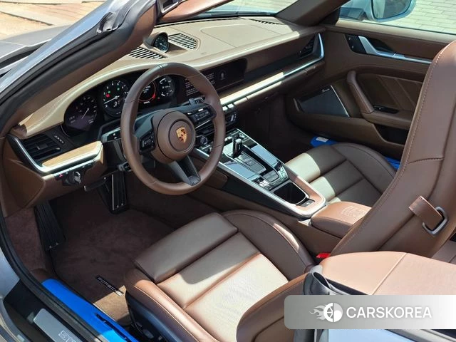 Porsche 911(992) id 3982024 из Кореи 17