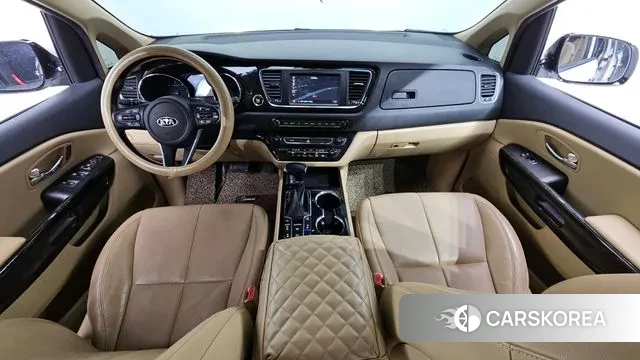 Kia The New Carnival id 3677519 из Кореи 17