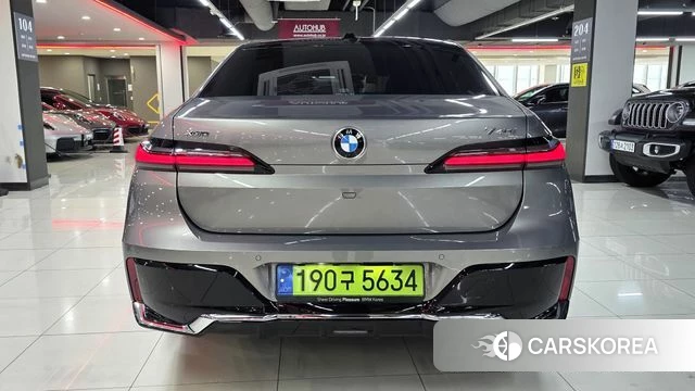 BMW 7 Series (G70) id 4499595 из Кореи 17