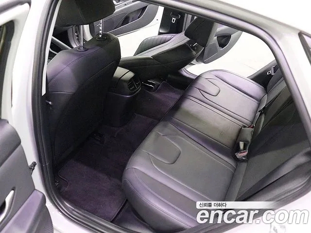 Hyundai Avante Hybrid (CN7) id 2682816 из Кореи 17