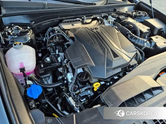 Hyundai Grandeur (GN7) id 3223120 из Кореи 17