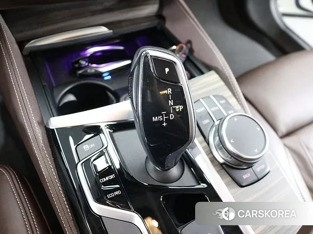 BMW 5 Series (G30) id 2966287 из Кореи 17