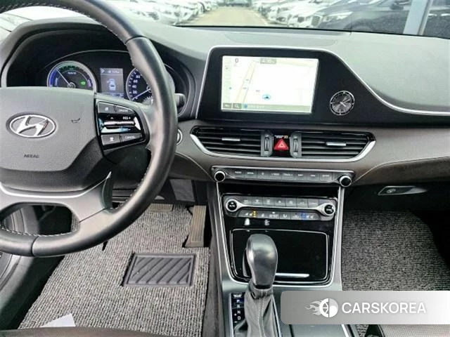 Hyundai Grandeur IG Hybrid id 4610003 из Кореи 17