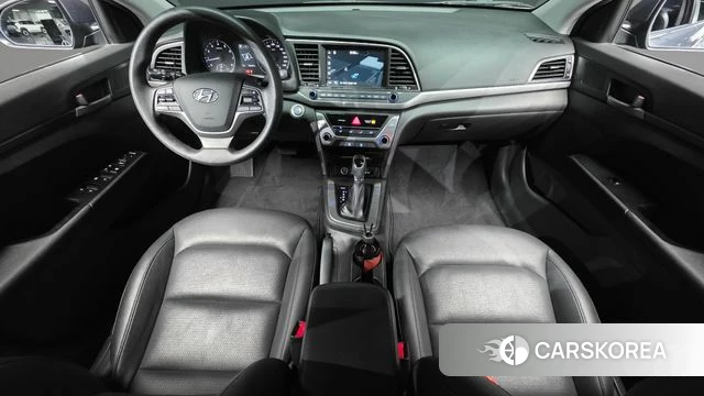 Hyundai Avante AD id 3845717 из Кореи 17