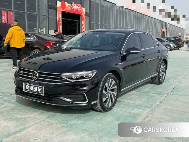 Volkswagen Magotan PHEV id 4290822 из Китая 11