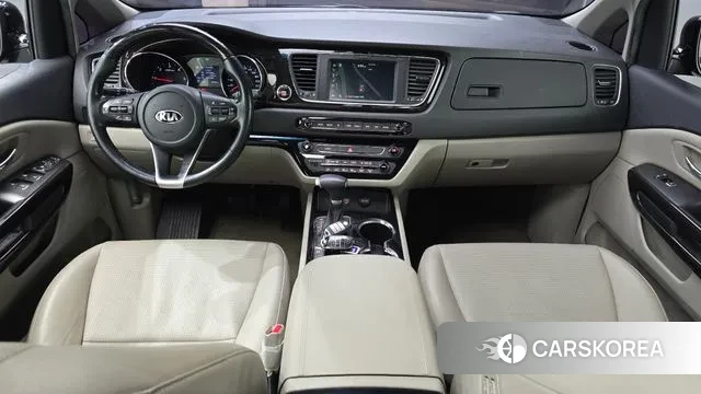 Kia The New Carnival id 3439551 из Кореи 17