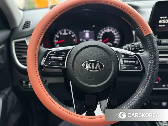 Kia Seltos id 4330885 из Кореи 13
