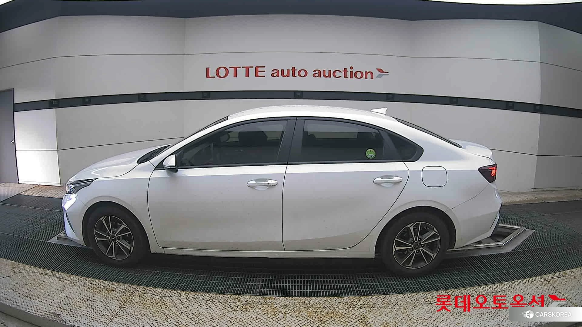 Kia K3 id 4902330 из Кореи 35