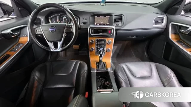 Volvo V60 Cross-Country id 3480423 из Кореи 17