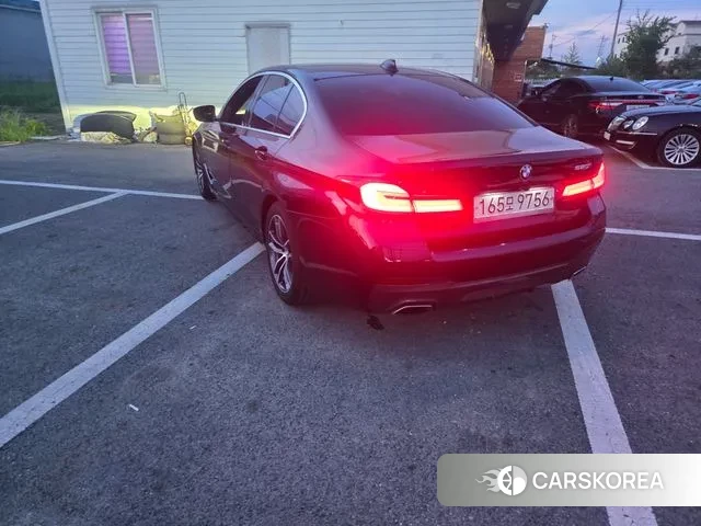 BMW 5 Series (G30) id 3054669 из Кореи 13