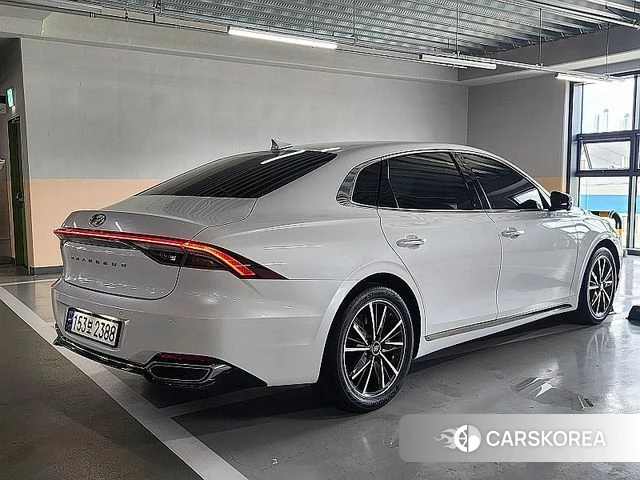 Hyundai The New Grandeur IG id 4712030 из Кореи 17