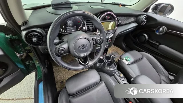 Mini Cooper S id 3535135 из Кореи 17