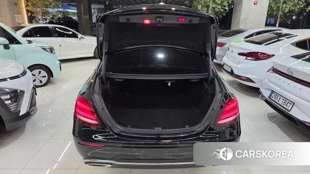 Mercedes-Benz E-Class W213 id 4609826 из Кореи 17
