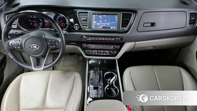 Kia The New Carnival id 3233805 из Кореи 17