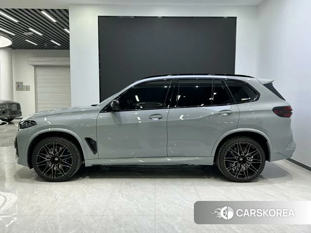BMW X5 M id 4257007 из Китая 16