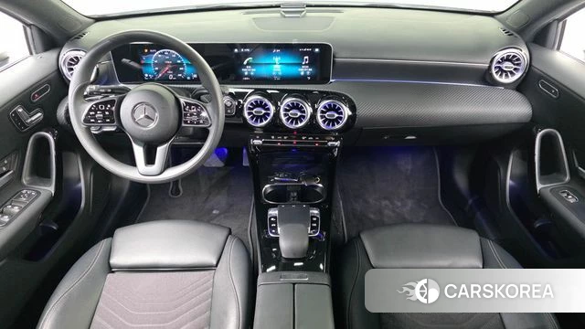 Mercedes-Benz A-Class W177 id 4759702 из Кореи 26