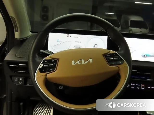 Kia EV6 id 3508122 из Кореи 17