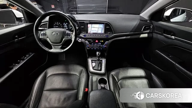 Hyundai Avante AD id 3570793 из Кореи 17