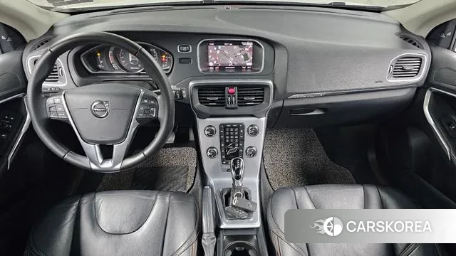 Volvo V40 Cross-Country id 3598966 из Кореи 17