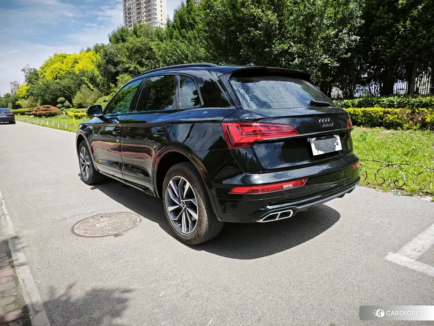 Audi Q5L id 4679504 из Китая 9
