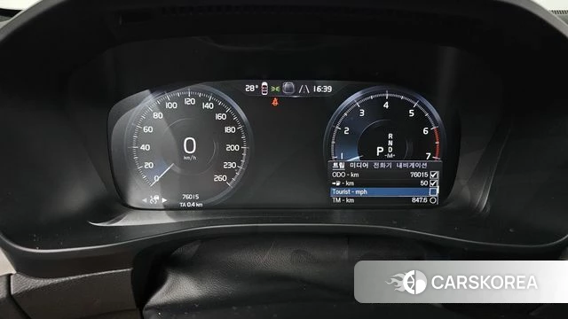 Volvo XC40 id 4726590 из Кореи 32