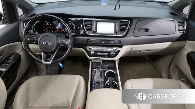 Kia The New Carnival id 2977184 из Кореи 17