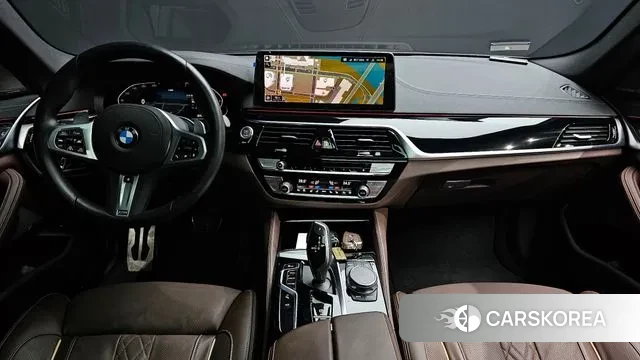 BMW 5 Series (G30) id 3654307 из Кореи 17