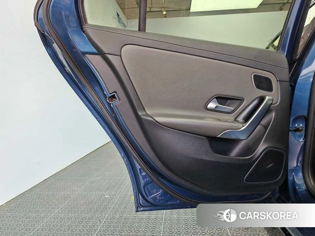 Mercedes-Benz Class A AMG id 4209806 из Китая 18